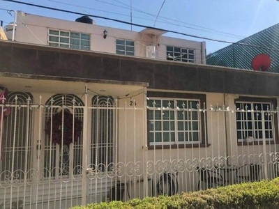 Casa en venta Del Huerto, Unidad Habitacional Adolfo Lopez Mateos, Tlalnepantla De Baz, Estado De México, México