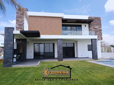 Casa en venta Fraccionamiento Lomas De Cocoyoc, Morelos, México