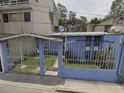 Casa en venta Jujul, Villa De Las Flores, San Francisco Coacalco, Estado De México, México