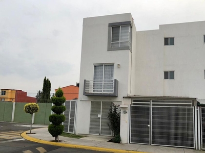 Casa en venta Los Heroes Chalco Iii, San Martín Cuautlalpan, Estado De México, México