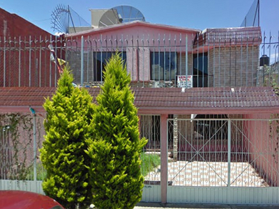 Casa en venta Sierra Morena 170, Mz 019, Valle Don Camilo, 50140 Toluca De Lerdo, Méx., México