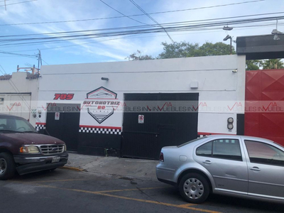 Renta Local Comercial Nuevo Repueblo En Monterrey