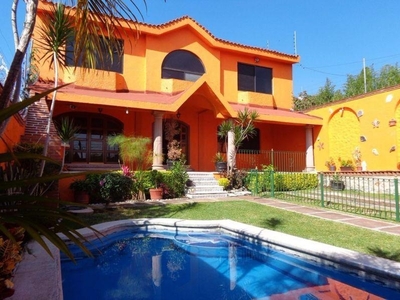 Casa En Venta En Lomas Tetela, En Cuernavaca Morelos.