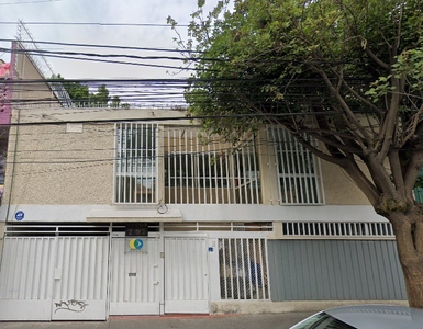 Casa En Copilco Universidad, Coyoacán En Remate Bancario Cerca De Parque Hugo