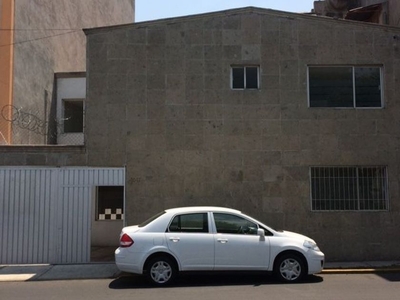 Casa en renta San Bernardino, Barrio De San Bernardino, Toluca, Estado De México, México