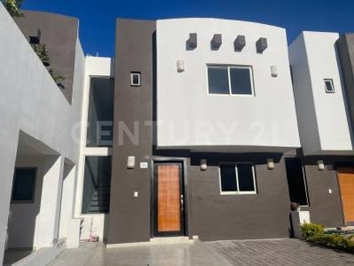 CASA EN VENTA EN MAZATLAN RESIDENCIAL MONTECALO MODELO IBIZA