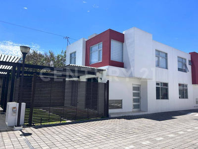 Casa En Venta En San Mateo Otzacatipan, Toluca, Estado De México