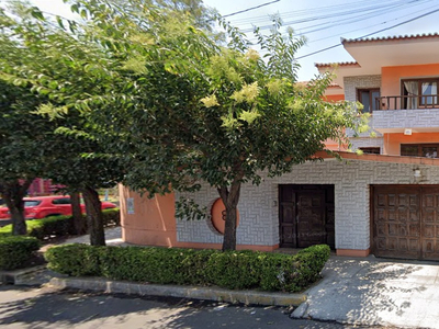 Hermosa Casa En Lomas Estrella, Iztapalapa. Inversión De Remate Bancario. ¡oportunidad Para Tu Futuro!