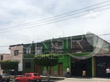 Amplia casa en venta en la colonia santiaguito
