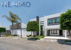 venta casa con amplio jardin, lomas de angelopolis 1, san andres cholula, puebla