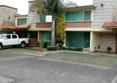 3 cuartos, 200 m casa en condominio - metepec