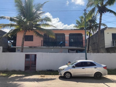 Casa en venta muy centrica en Puerto Vallarta con amplio terreno