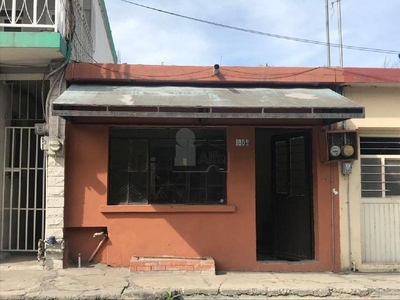 Casa sola en renta en Bella Vista, Monterrey, Nuevo León