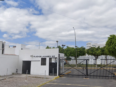 Departamento en venta en Calle Plaza Amealco Felix Osores Sotomayor Queretaro PGX