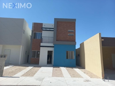 Venta Casa Nueva 4 rec una en planta baja Residencial a 10min de Puente Inter. Juárez Chih.