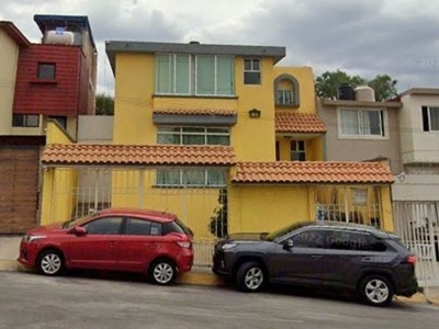 Casa en renta Paseo De Las Palomas 190, Mz 015, Las Alamedas, Ciudad López Mateos, Estado De México, México