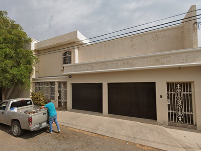 Se Vende Hermosa Casa A Precio De Remate En Las Quintas Culiacan Sinaloa Aprovecha Solo Contado Con Recurso Propio (no Creditos)