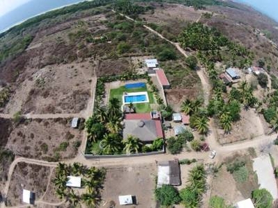 Casa en venta en Huatunalco, Bajos de Coyula, Oaxaca.