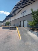 bodega en renta de 1200m2 en la zona industrialbq