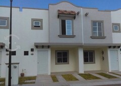 casa en venta en puerta verona, querétaro