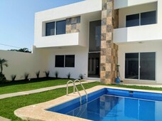 casas en venta - 195m2 - 4 recámaras - burgos cuernavaca - 3,650,000