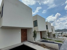 casas en venta - 148m2 - 4 recámaras - zibatá - 4,548,000