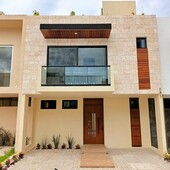 3 cuartos, 180 m hermosa casa a estrenar beautiful brand new home