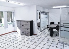 45 m oficina amplia en renta, con muebles y servicios inluidos en gdl