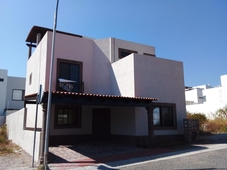 doomos. casa en venta en juriquilla colinas, oportunidad, querétaro