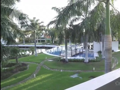 Doomos. Departamento en Renta en Cancun Zona Hotelera Isla Dorada Isla Victoria