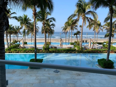 Doomos. Departamento en venta y renta en residencial Península, Torre de playa, Acapulco Diamante