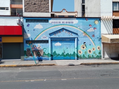 Doomos. Edificio en Renta con Uso de Suelo Universal, Acueducto de Guadalupe.