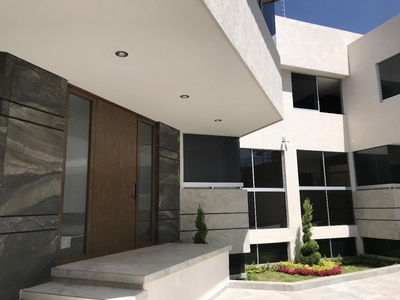 Doomos. Fuentes del Pedregal Moderna residencia venta o renta