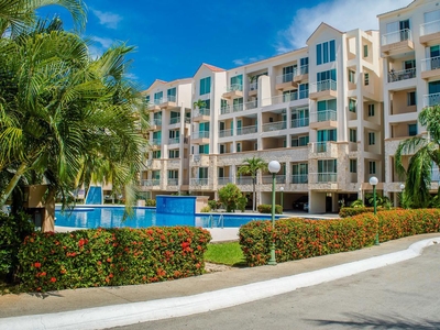 Doomos. Pent House con excelente vista panorámica en venta y renta en el Table Cancún C3205