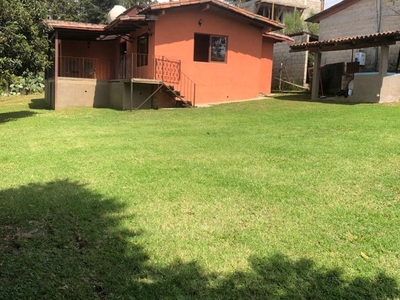 Casa en venta Acatitlán, Valle De Bravo; Méx., Valle De Bravo, Estado De México, México