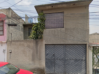 Casa en venta Betunias 323, Mz 019, Villa De Las Flores, 55710 San Francisco Coacalco, Méx., México