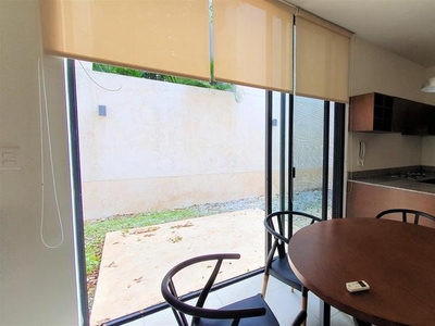 RENTA DEPARTAMENTO MONTES AME EN PB CON TERRAZA