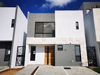 Casa en venta 3 recamaras Modelo Murano Altaria Residencial Lomas de Angelopolis