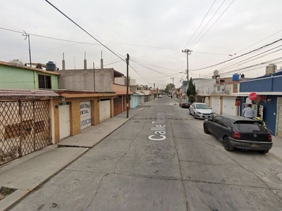 Casa en venta Calle Tepozteco 69, Cd Azteca 3ra Secc, 55120 Ecatepec De Morelos, Méx., México