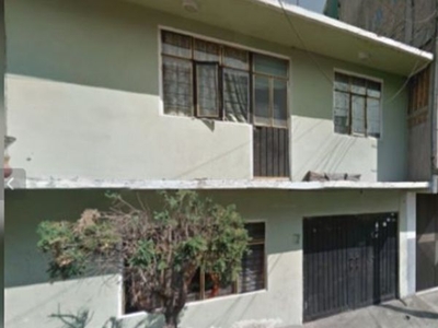 CASA EN VENTA DE REMATE , PARAJES DE SAN JUAN