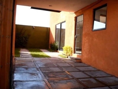 Se Vende Casa en Villas de Santiago, 3 Niveles, Gran Ubicación, de Oportunidad