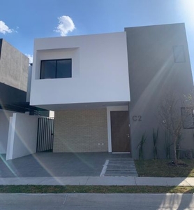 VENTA DE CASA NUEVA EN VALLES DEL MOLINO TE APOYAMOS CON EL TRAMITE DEL CREDITO