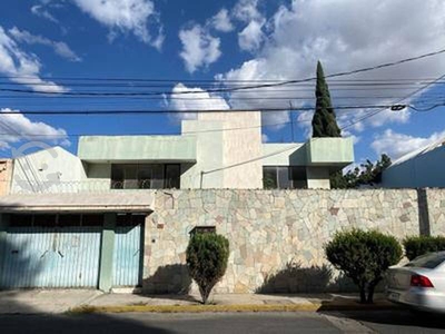 CASA EN VENTA COL. EL TEJOCOTE TEXCOCO EDOMEX