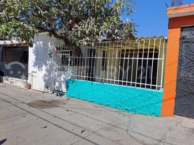 Casa en Venta en Civac, Jiutepec, Morelos.