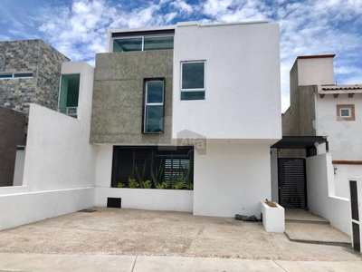 Casa en Venta en Querétaro en Lomas de Juriquilla.