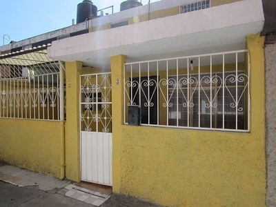 Casa Remodelada 2 Niveles, 3 Recámaras, Infonavit Norte, Cuautitlán Izcalli, Estado De México