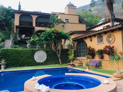 Residencia en venta en el exclusivo Club Hacienda San Gaspar, Jiutepec Morelos.