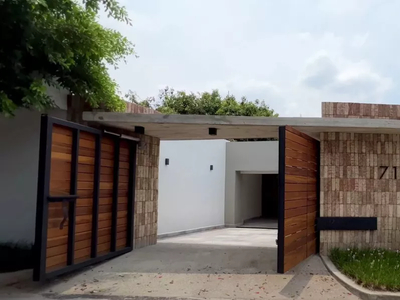 Casa Sola En Venta De Un Nivel En Cuernavaca | 3 Recs, 2 Baños, Patió Y Garage