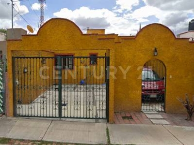Se Renta Casa En Fraccionamiento Vistas Del Sol, Aguascalientes, Ags.