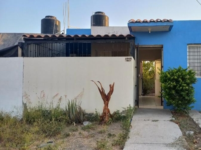 Casa en Venta en Higueras del espinal Ciudad de Villa de Alvarez, Colima